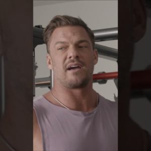 Does Alan Ritchson have rest days? #alanritchson #menshealth #reacher