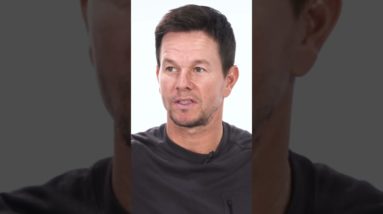 Mark Wahlberg's infamous "daily schedule" #menshealth